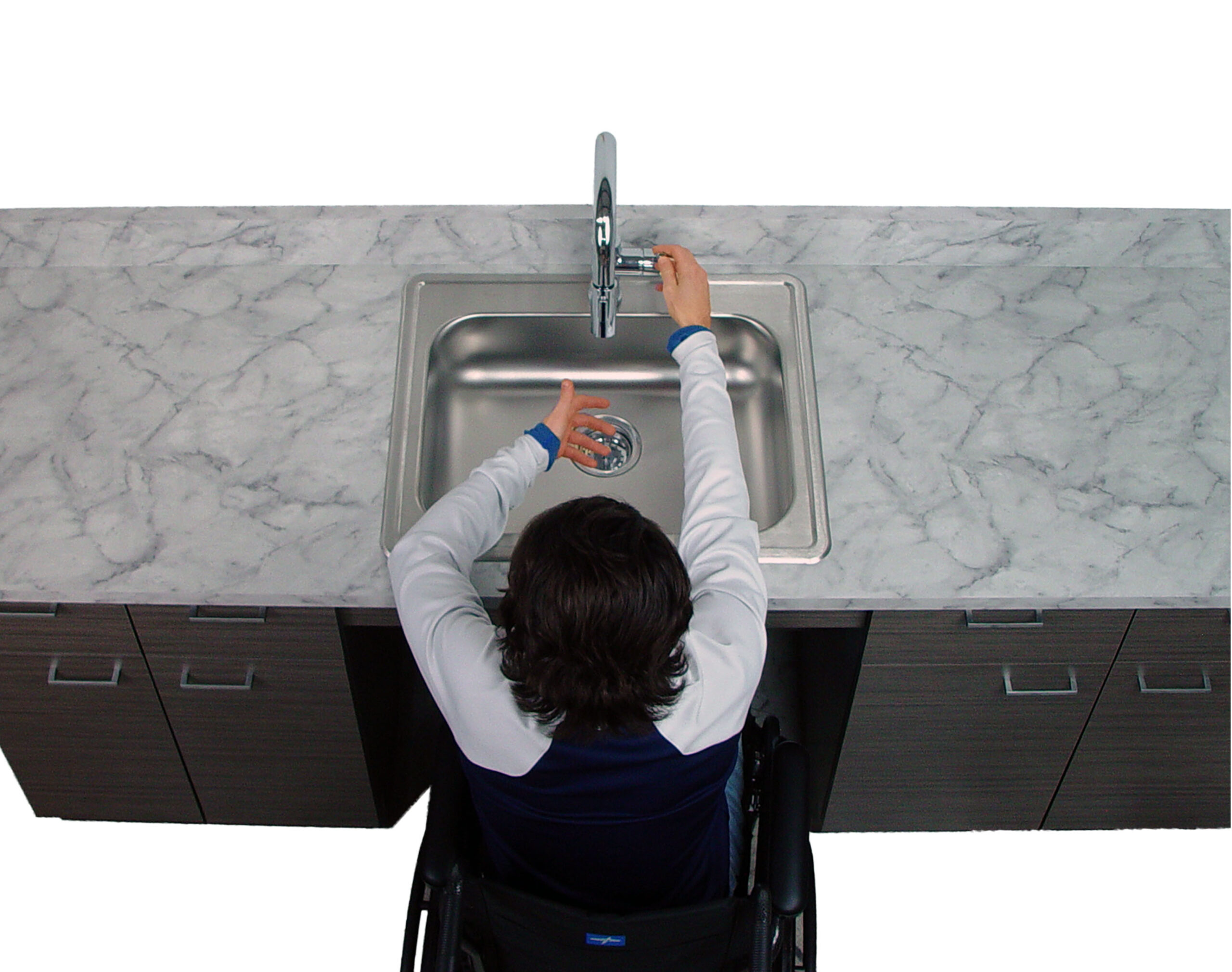 ada_kitchen_cabinets_4